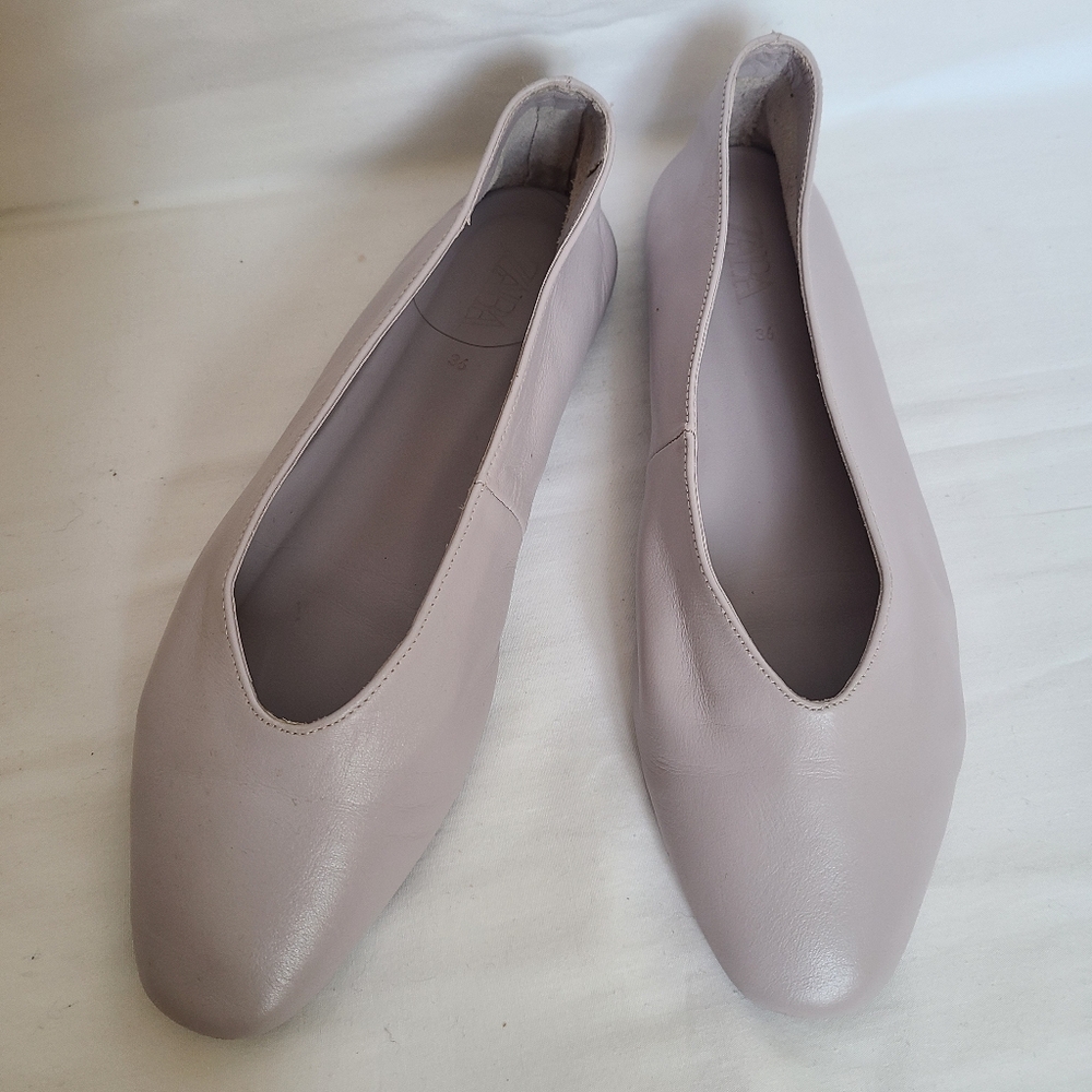 Zara Leather Women's Flats in Light Gray Size 36